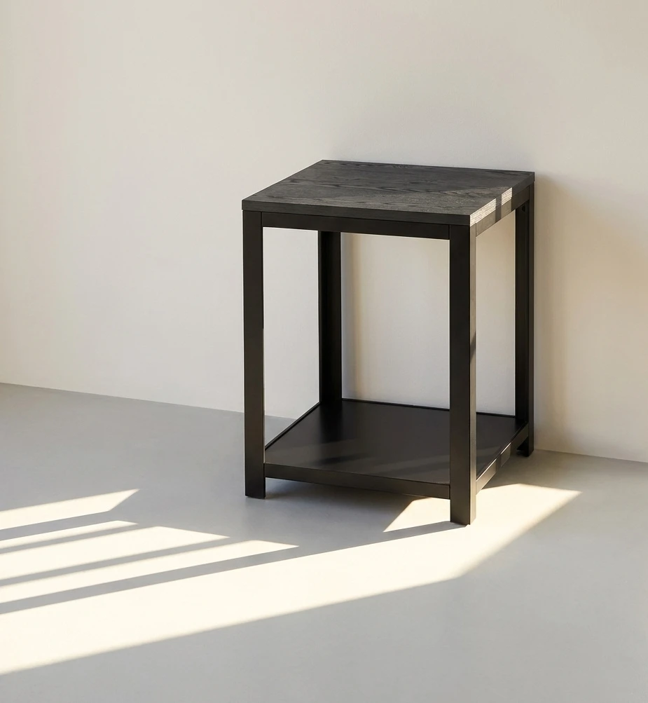 Le Side Table